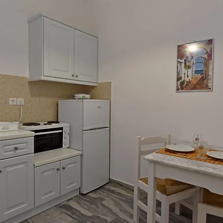 Tarsa Apartment *